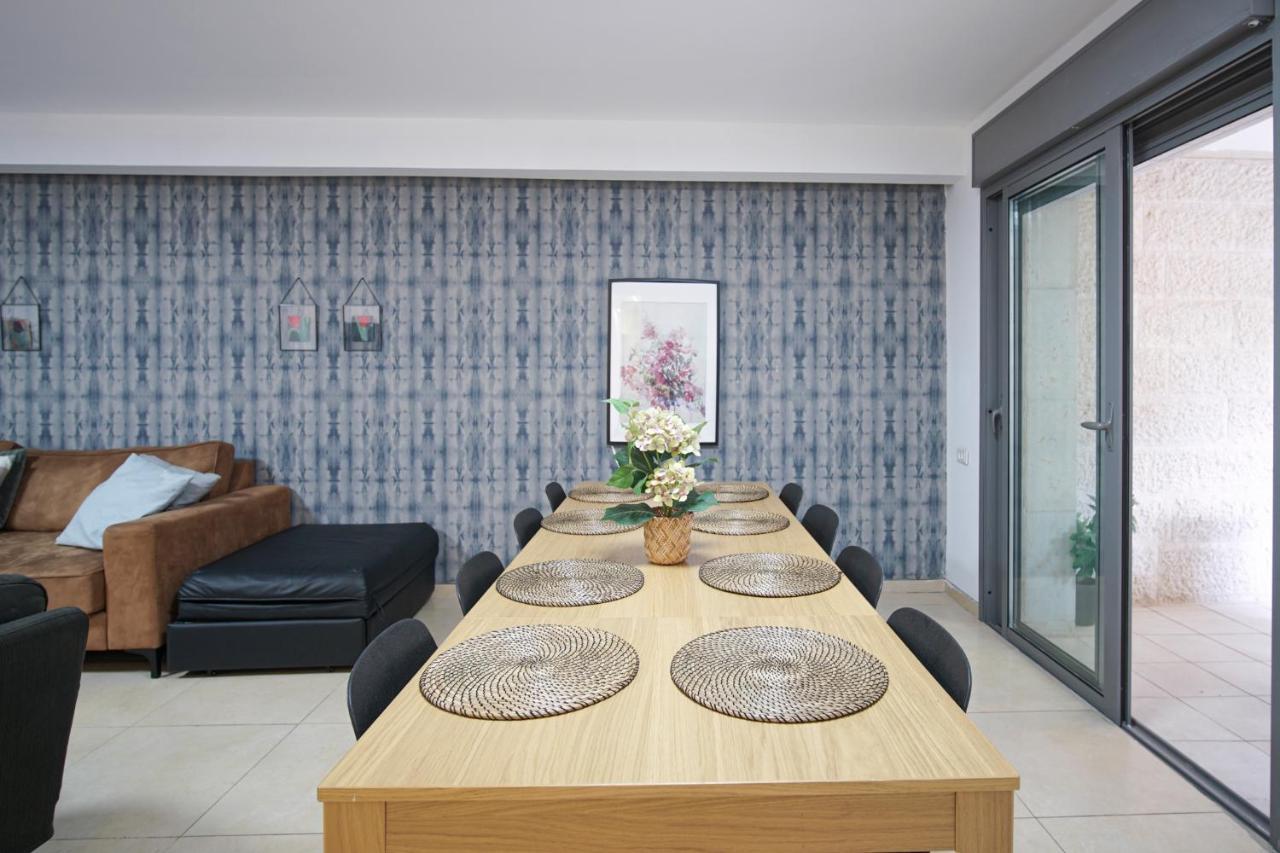 Harav Kuk Modern Apartment By Nimizz القدس المظهر الخارجي الصورة