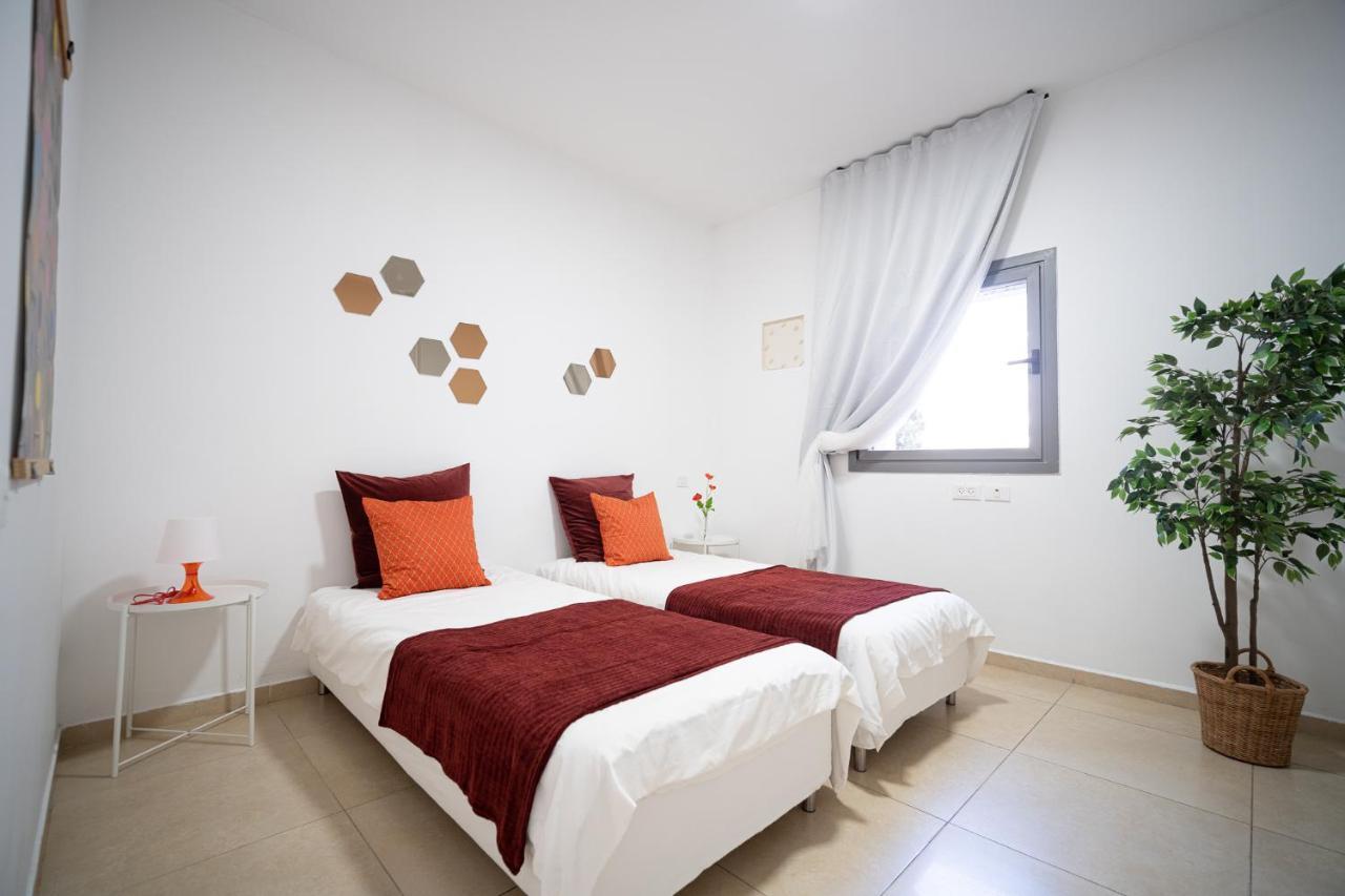 Harav Kuk Modern Apartment By Nimizz القدس المظهر الخارجي الصورة