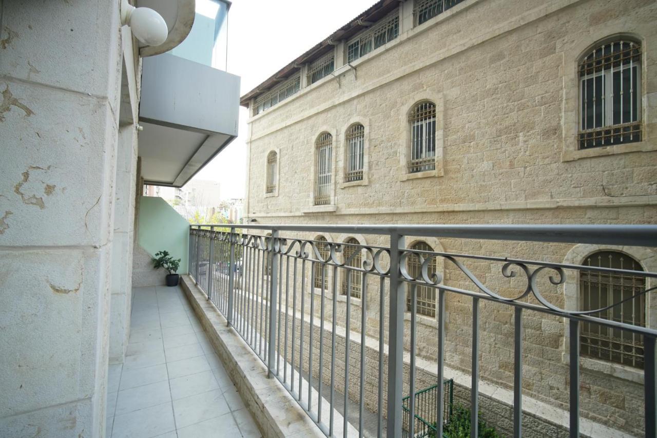 Harav Kuk Modern Apartment By Nimizz القدس المظهر الخارجي الصورة