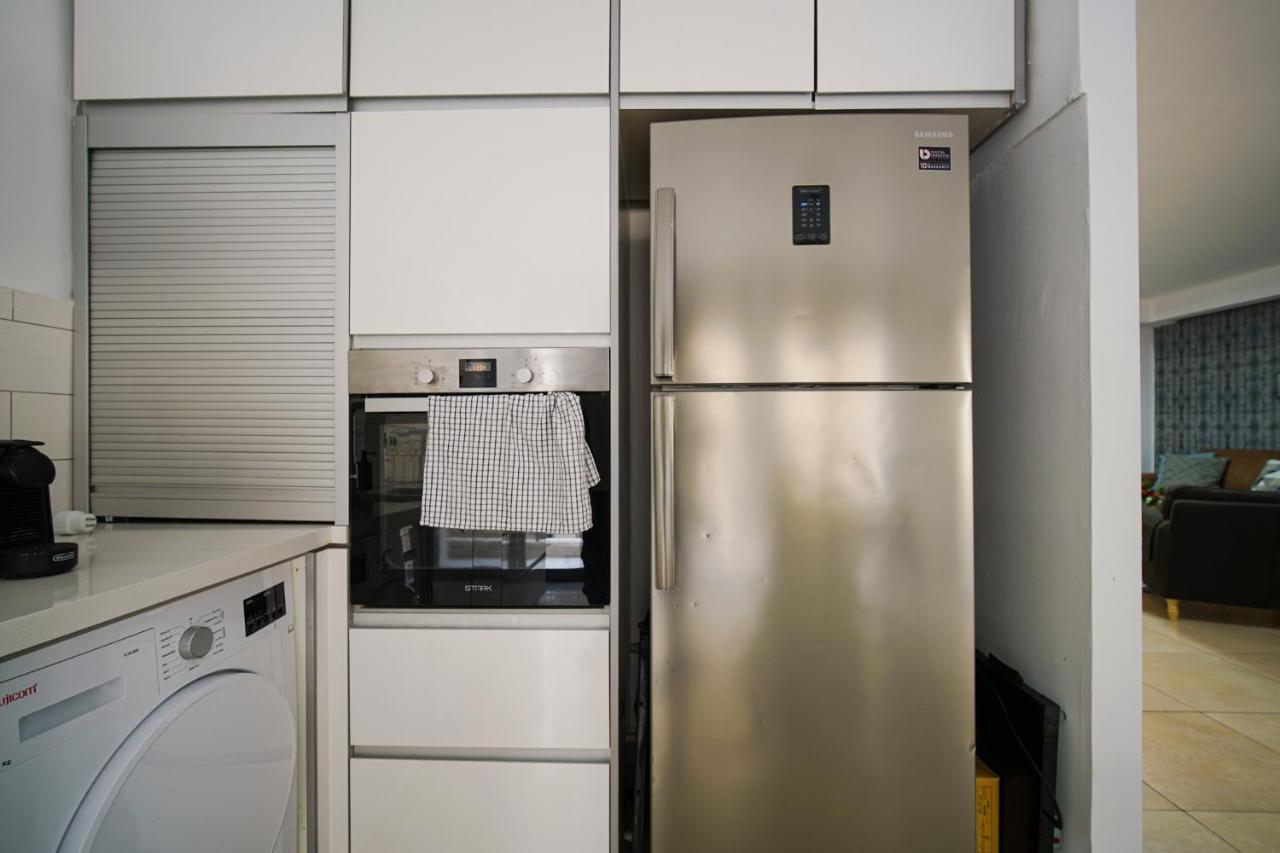 Harav Kuk Modern Apartment By Nimizz القدس المظهر الخارجي الصورة