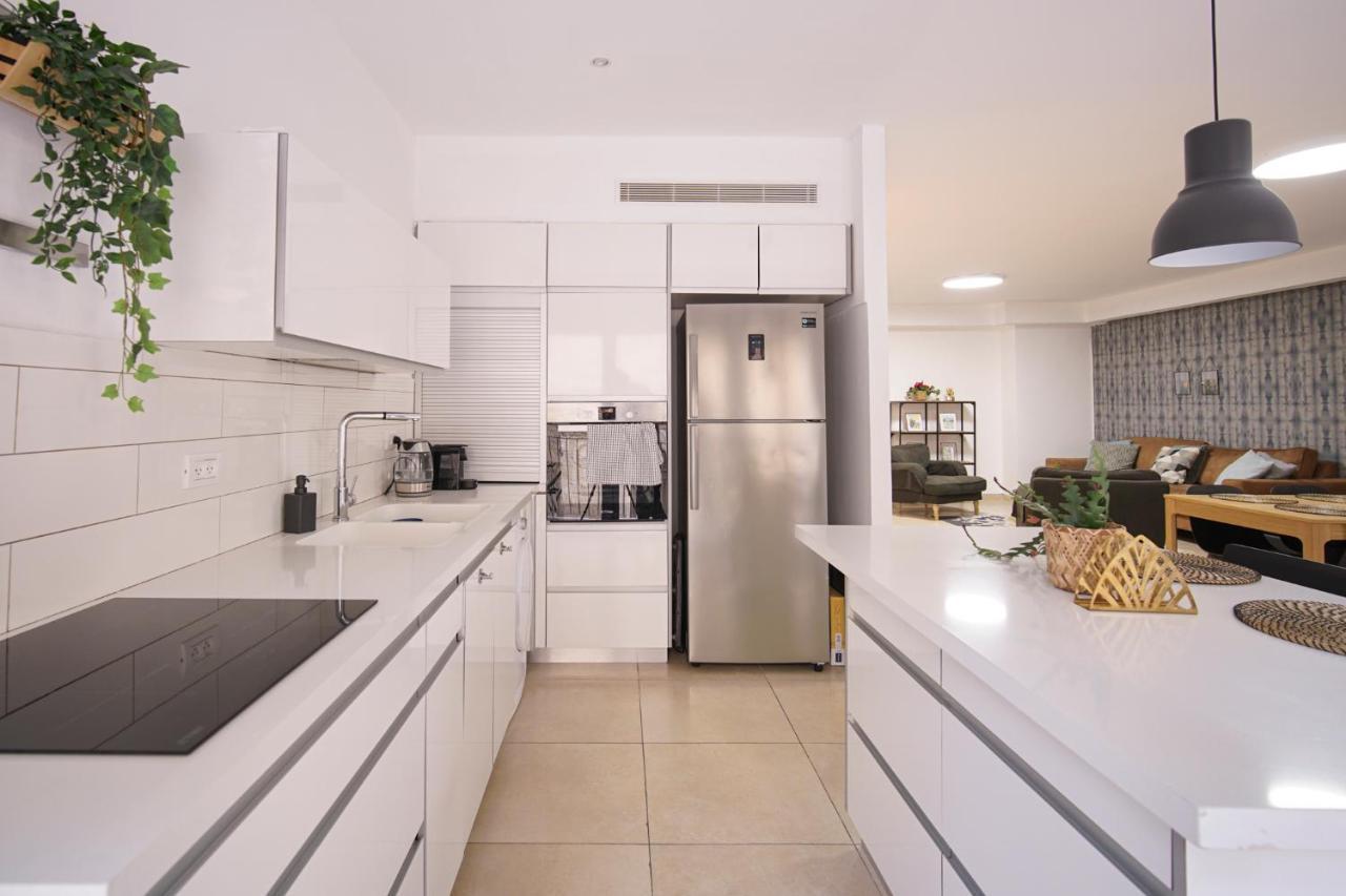 Harav Kuk Modern Apartment By Nimizz القدس المظهر الخارجي الصورة