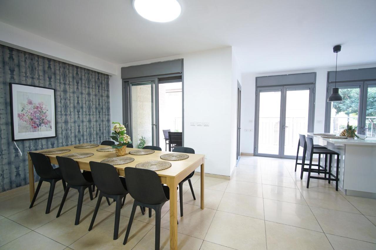 Harav Kuk Modern Apartment By Nimizz القدس المظهر الخارجي الصورة