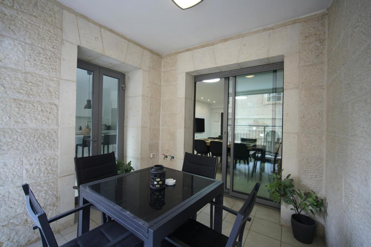 Harav Kuk Modern Apartment By Nimizz القدس المظهر الخارجي الصورة